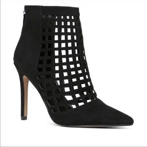 F21 grid ankle boots- Aldo inspired